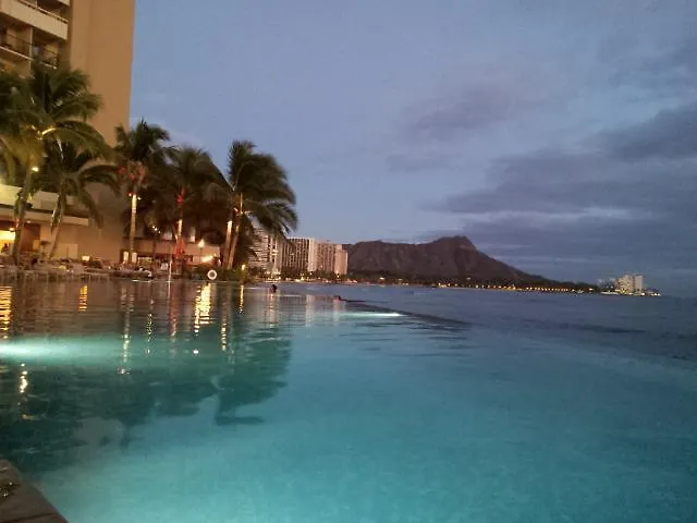 Waikiki Shore Beachfront Honolulu